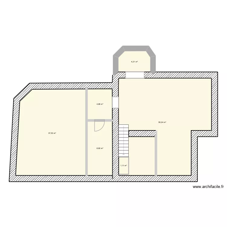 casita. Plan de 6  et 107 m²