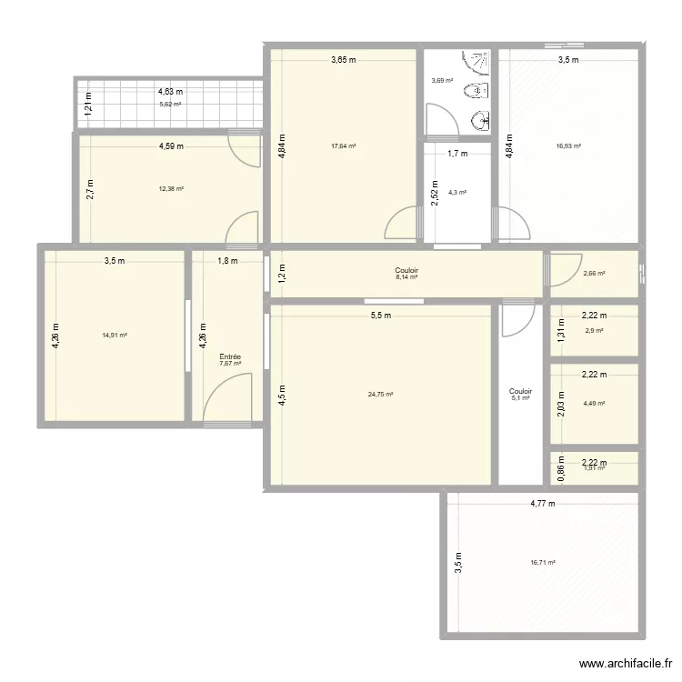 KASANGIRI 2. Plan de 16 et 150 m² KASANGIRI 2. Plan de 16 et 150 m²