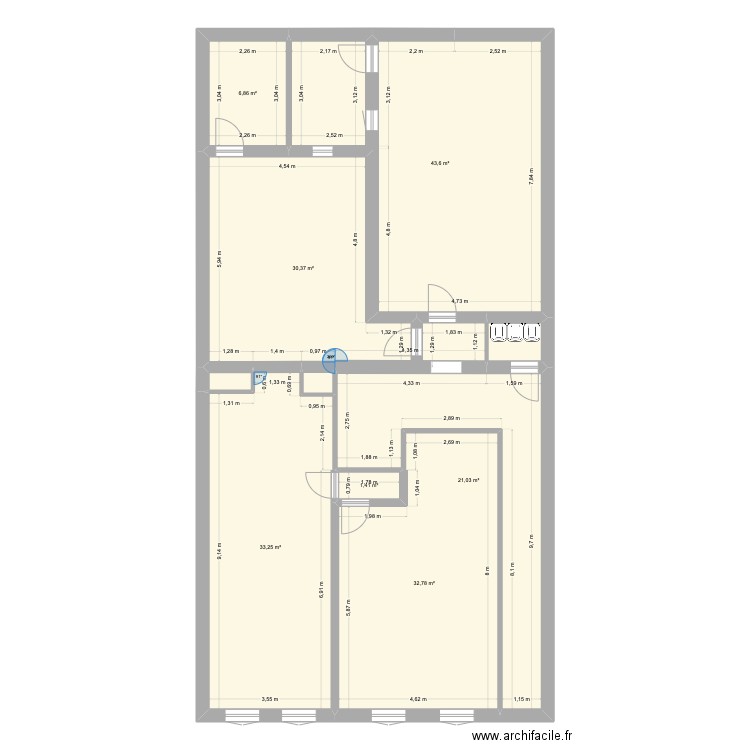 angouleme test 4 studios. Plan de 10 pièces et 172 m2