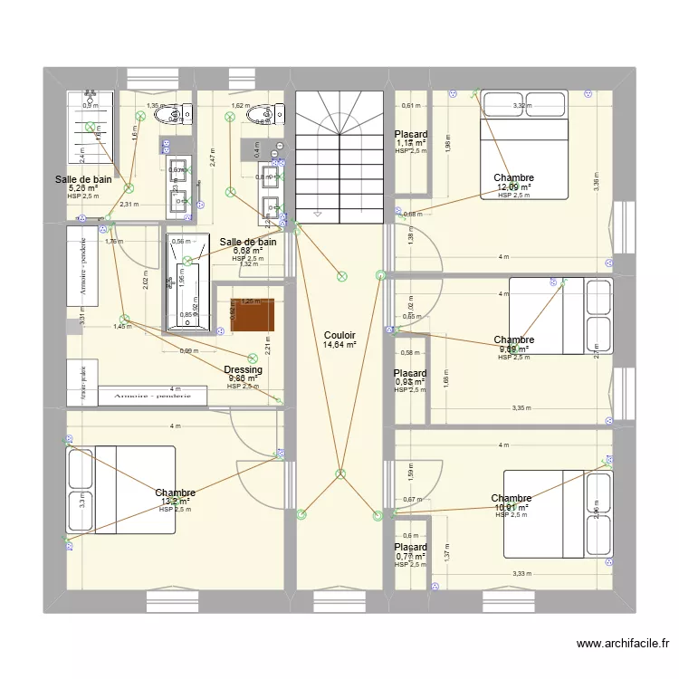 etage v3. Plan de 11 Pièces et 85 m²