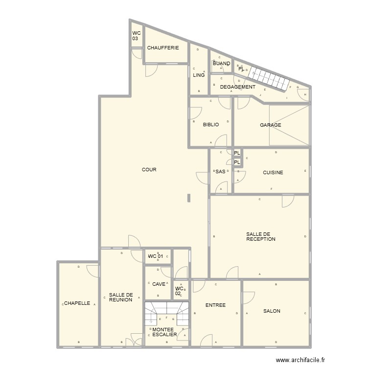 PLAN 400M² RDC. Plan de 25 pièces et 150 m2