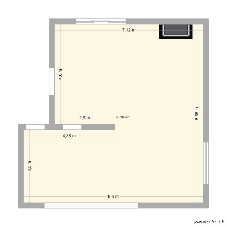 3 Epis RDC. Plan de 1 pièce et 65 m2