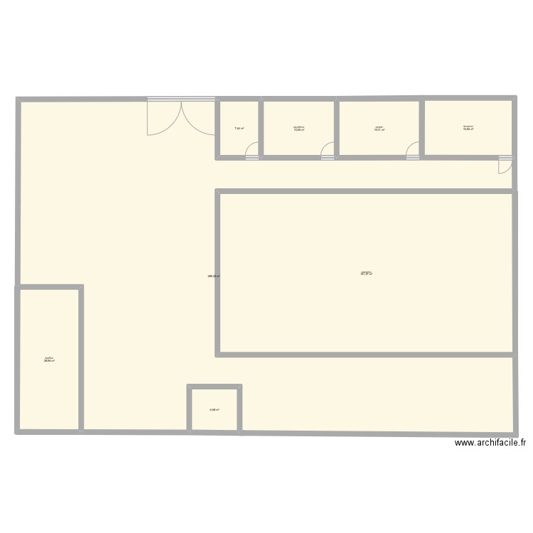 colegio. Plan de 8 pièces et 538 m2