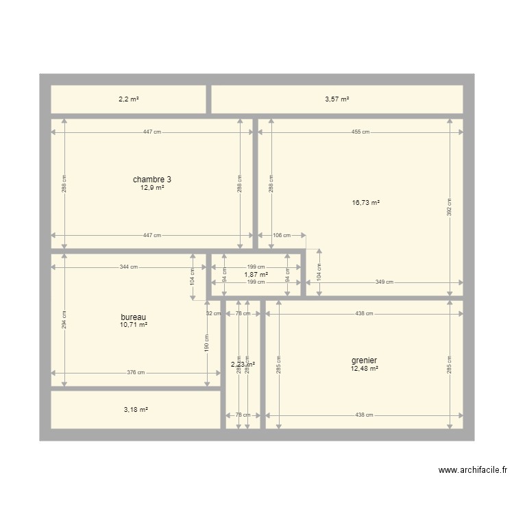 Lieu dit Bellevue, . Plan de 17 pièces et 132 m2