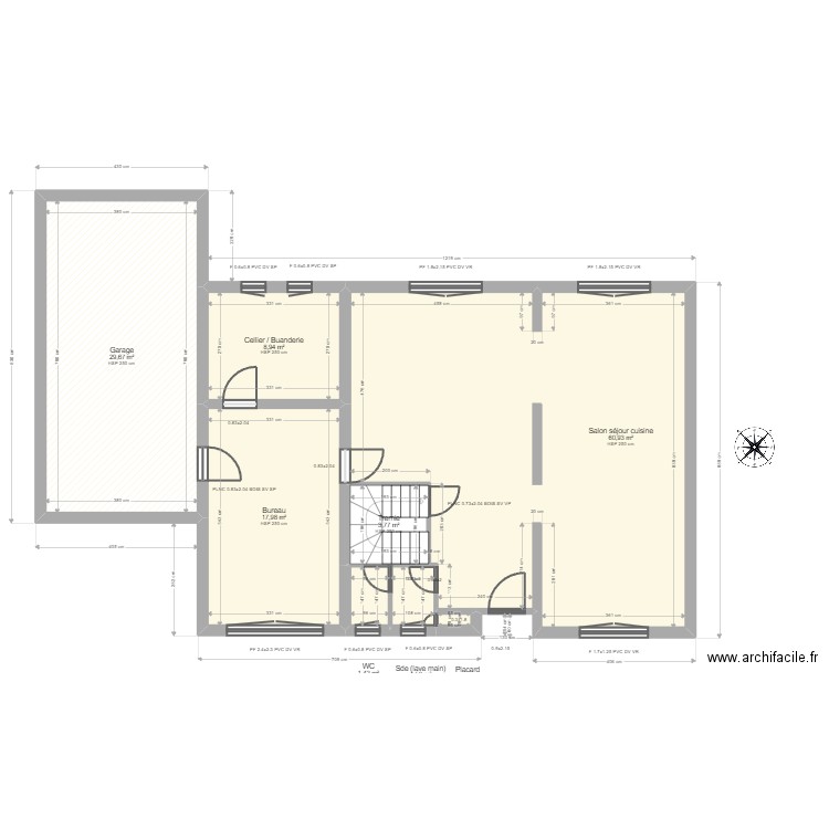 ML20063109. Plan de 21 pièces et 221 m2