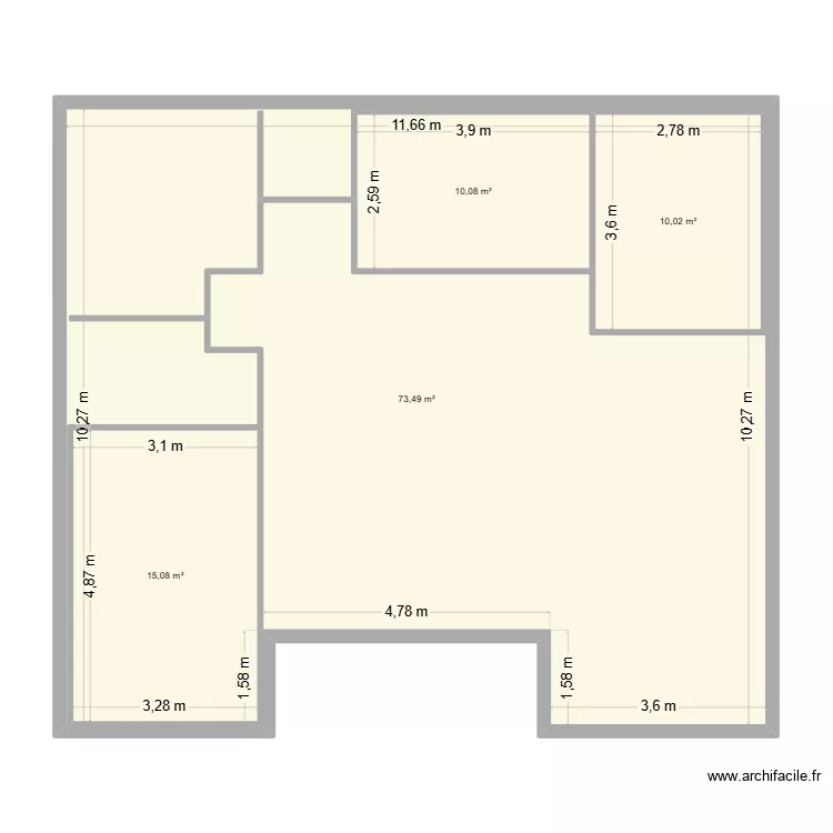 mmm. Plan de 4  et 147 m²