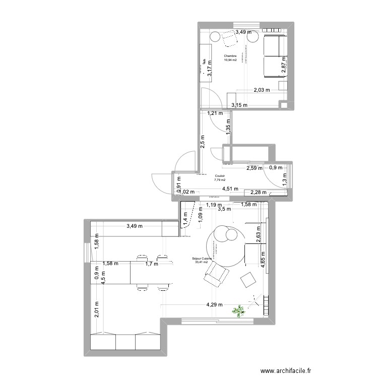 CHOMAT. Plan de 14 pièces et 121 m2