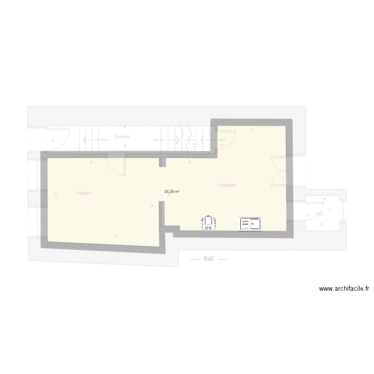 RDC. Plan de 1 pièce et 35 m2
