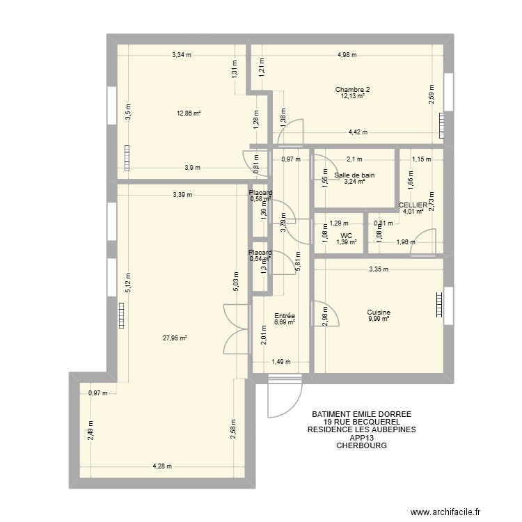 BAT EMILE DORREE APP13. Plan de 10 pièces et 79 m2