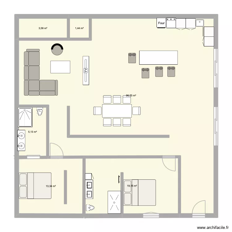 Airbnb. Plan de 6 Pièces et 139 m²