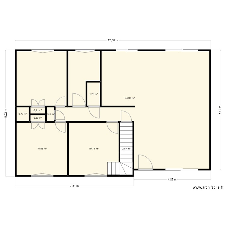 Enzo. Plan de 9 pièces et 92 m2