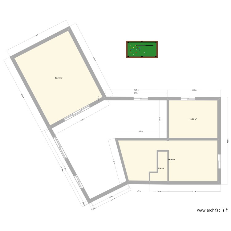 PLAN SOUS SOL bis. Plan de 4 pièces et 72 m2