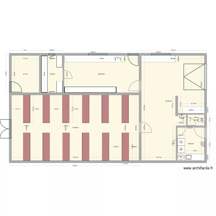 Etage 0. Plan de 7  et 181 m²