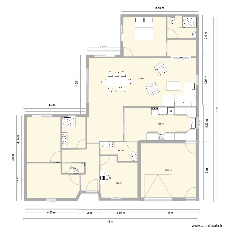 Am 1. Plan de 8 pièces et 166 m2