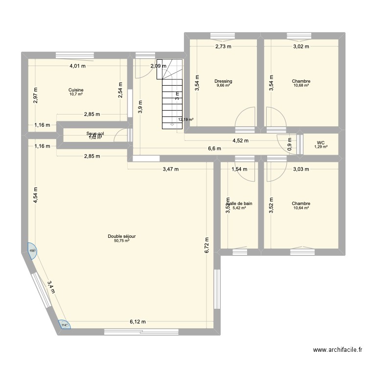 Home - RDC + extension. Plan de 9 pièces et 113 m2
