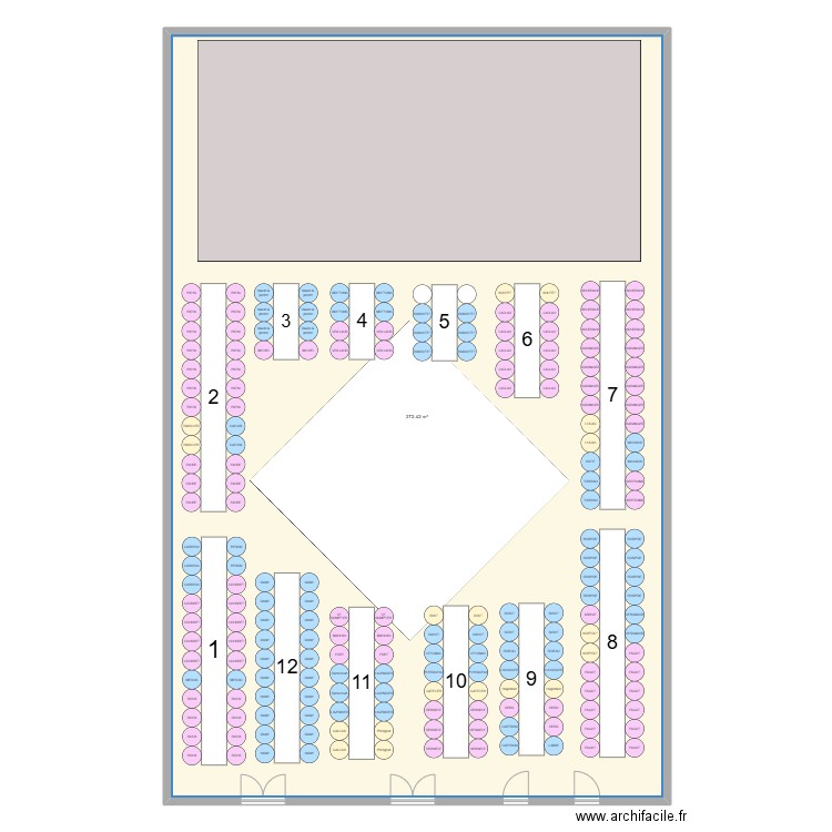 2 eme essai. Plan de 1 pièce et 372 m2