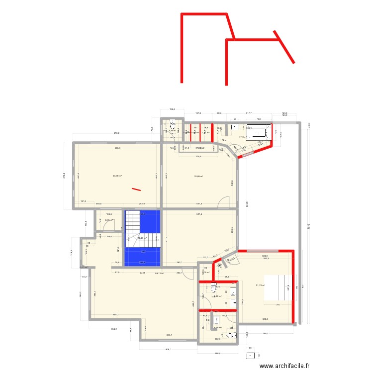 PLAM verie8474. Plan de 15 pièces et 167 m2