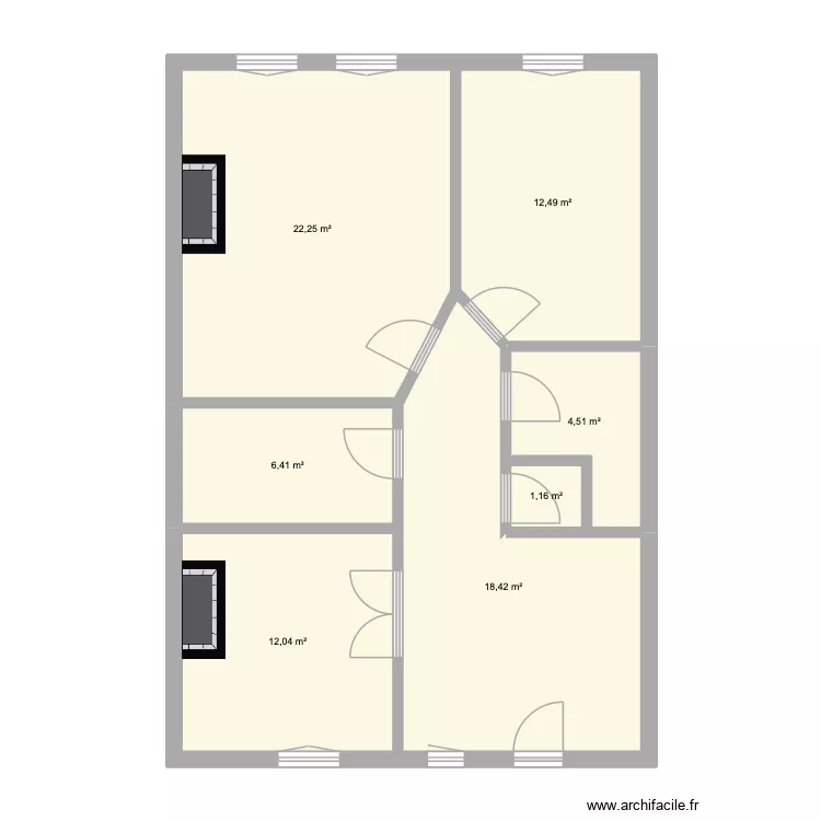 Chalons - Croix des Teinturiers. Plan de 7  et 77 m²