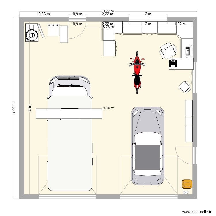Garage. Plan de 1 pièce et 79 m2