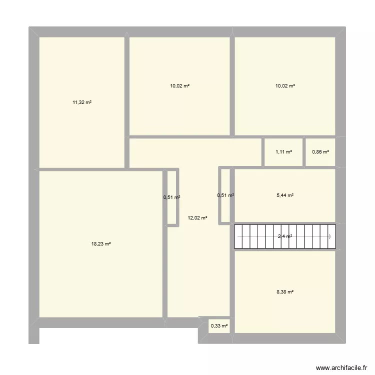 Crissay sur manses - P1. Plan de 13  et 81 m²