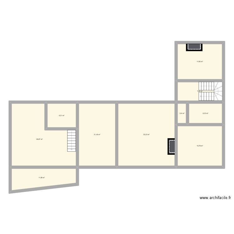 CAB SAUTEREAU RDC. Plan de 10 pièces et 150 m2