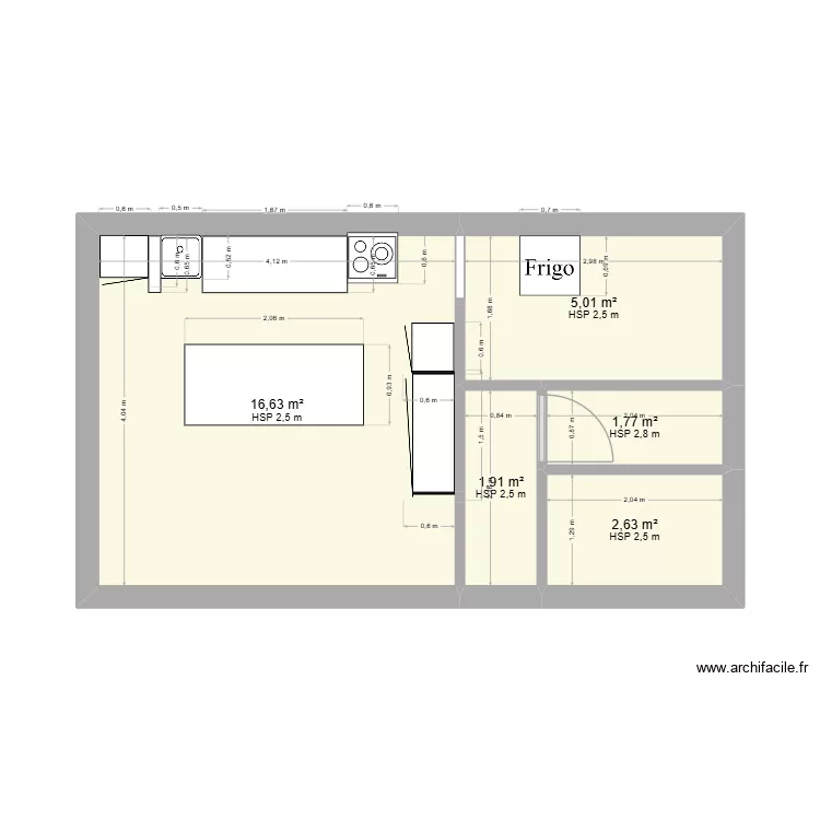 Espace cuisine. Plan de 5  et 28 m²