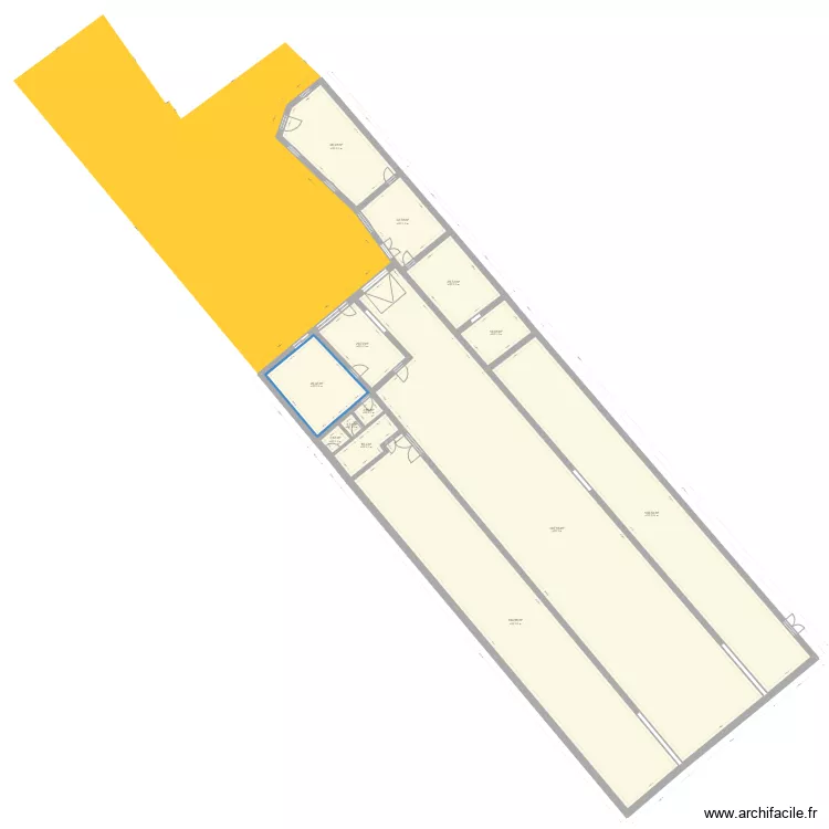 Service technique avec ouverture. Plan de 