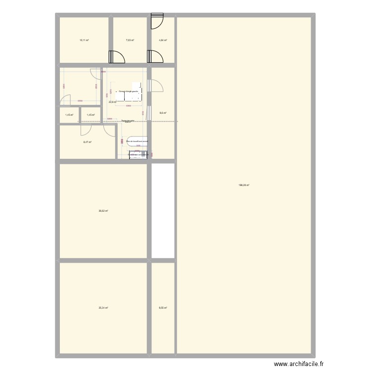 IZOUA. Plan de 12 pièces et 347 m2