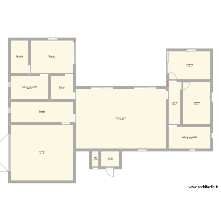 plan maison. Plan de 13 pièces et 204 m2