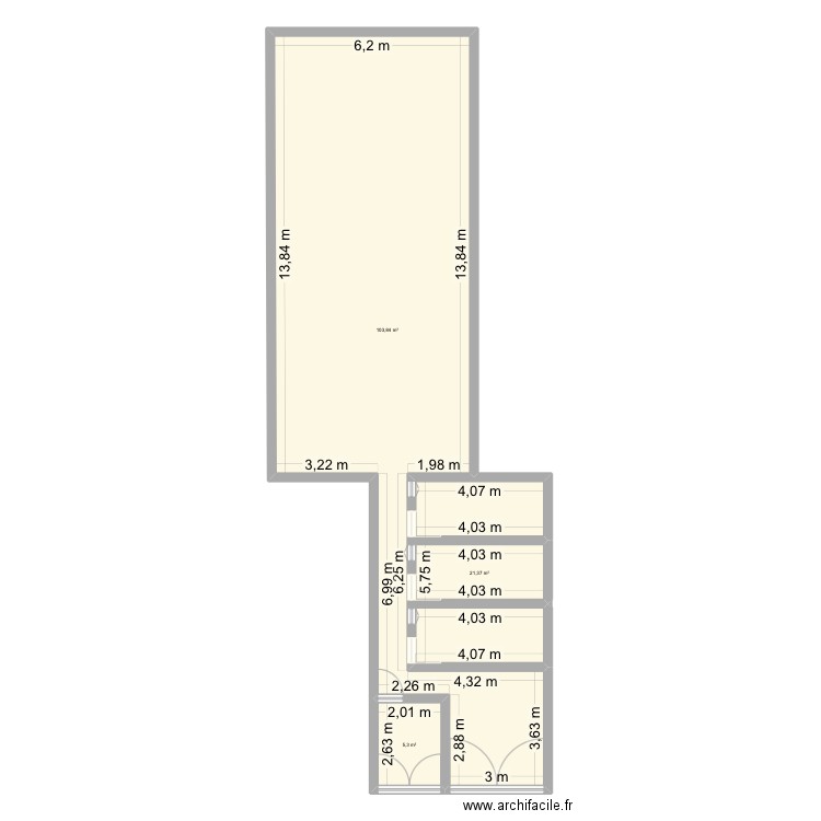 Buganga. Plan de 3 pièces et 131 m2