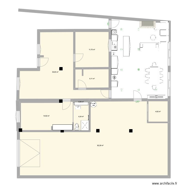 Sala/cozinha 2. Plan de 8 pièces et 154 m2