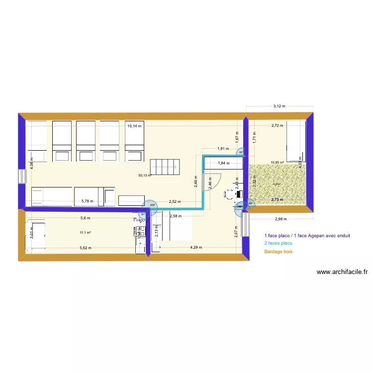 UH1 - Combles - Parements. Plan de 3 pièces et 72 m²