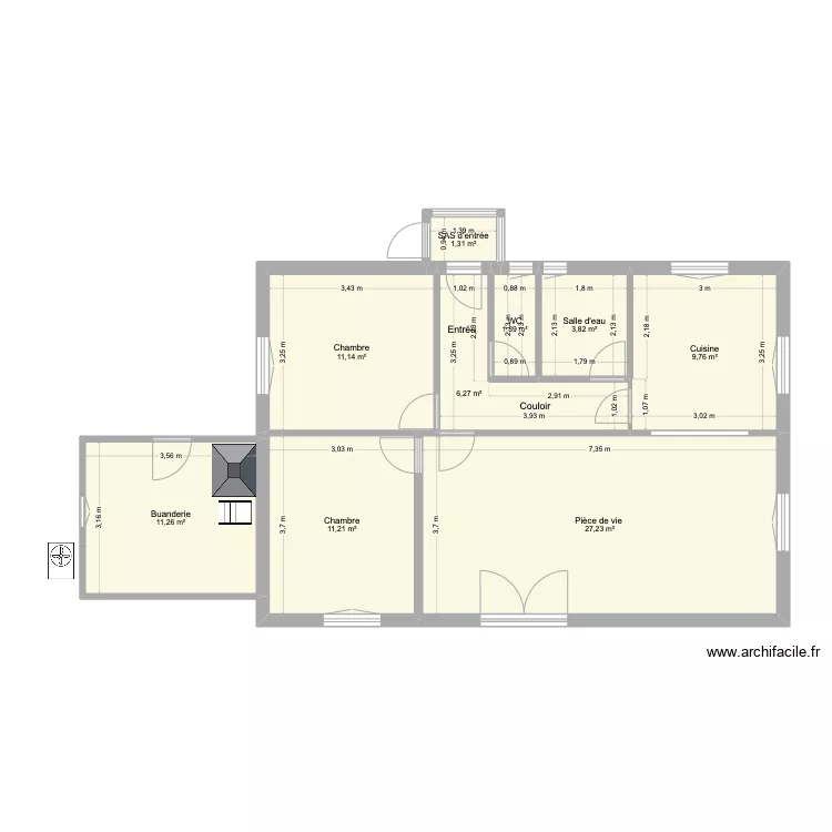 maison plain pied. Plan de 