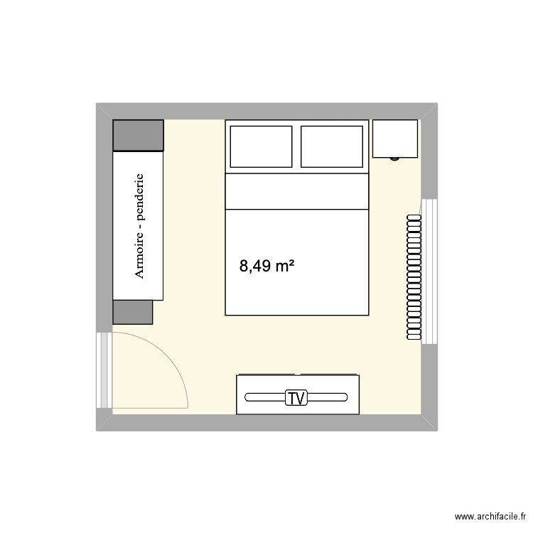 Ch bureau 35 cheval gris. Plan de 1 pièce et 8 m2