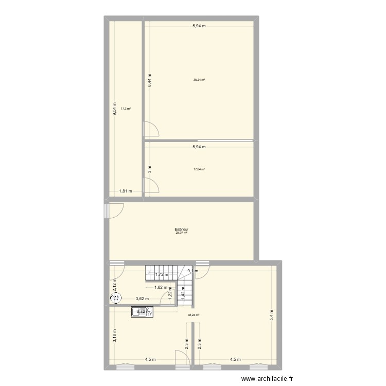 Rez de chaussé. Plan de 5 pièces et 147 m2