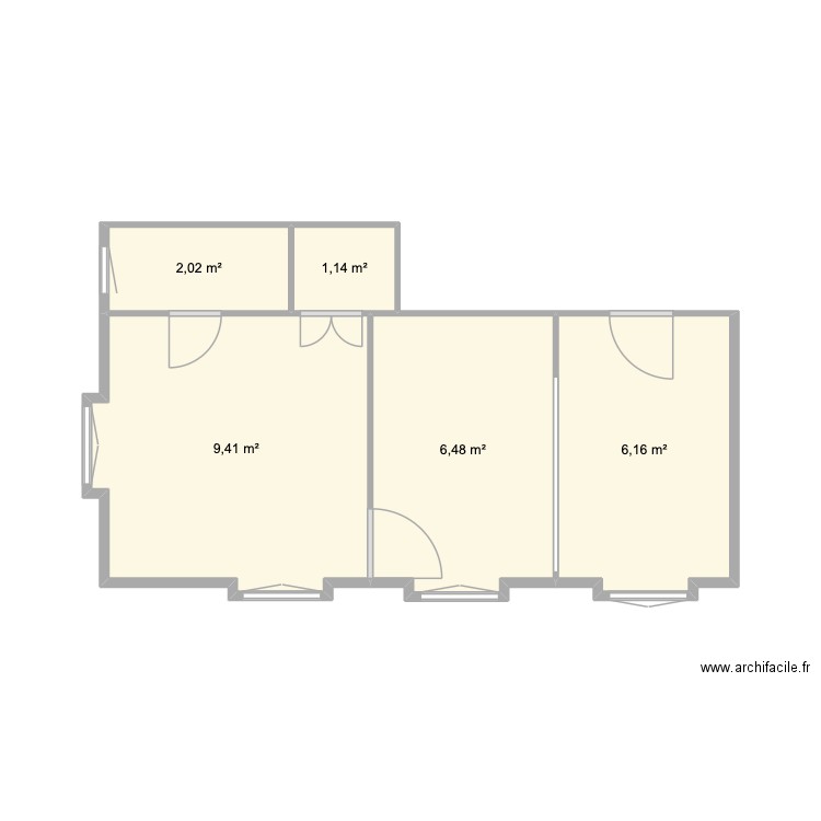 71 Del Bello. Plan de 5 pièces et 25 m2