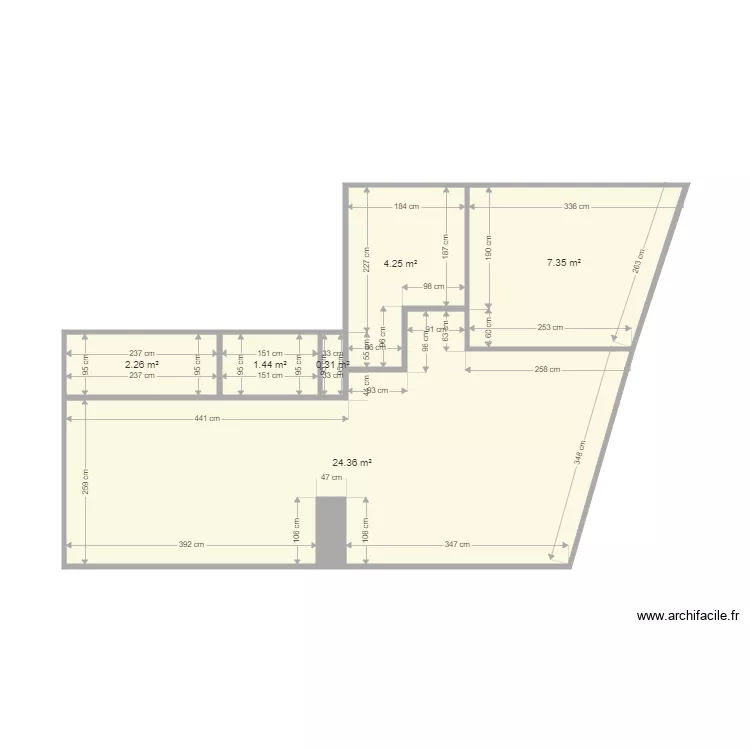LARGE. Plan de 6  et 40 m²