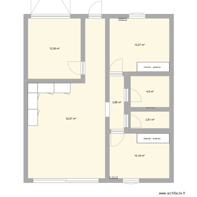 Ortaffa. Plan de 7 pièces et 77 m2