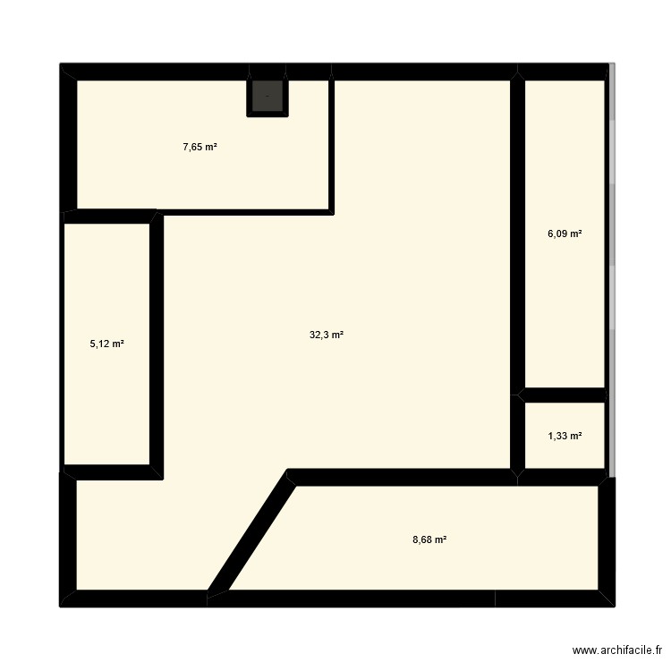 kichou. Plan de 15 pièces et 121 m2