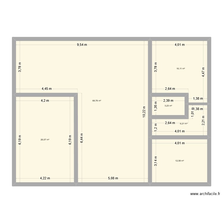 Maison. Plan de 6 pièces et 133 m2