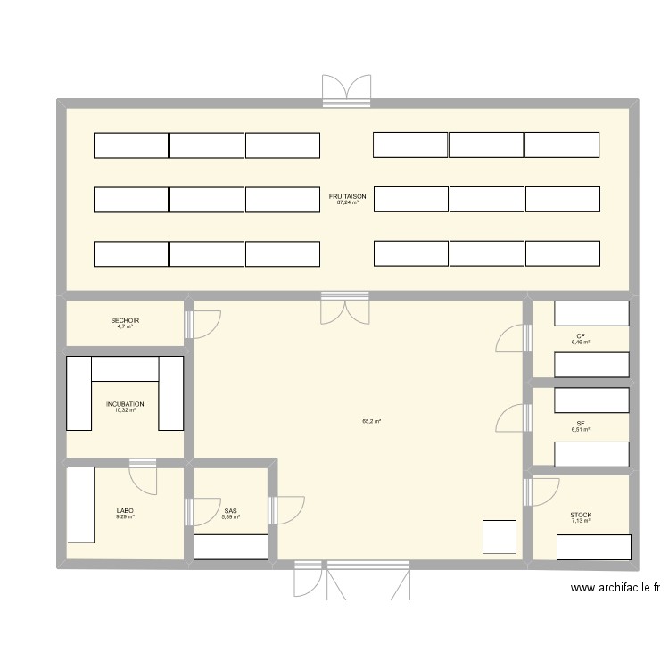 myciculture. Plan de 9 pièces et 203 m2