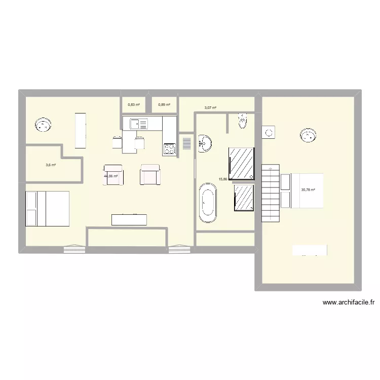 COMBLE. Plan de 7  et 104 m²