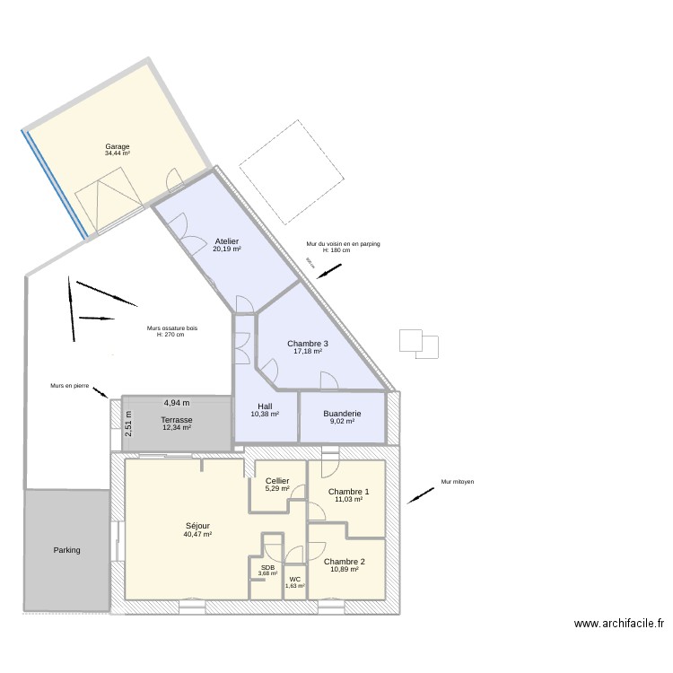 Extension avec chambre.. Plan de 13 pièces et 198 m2