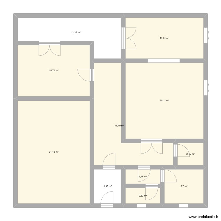 maison 1. Plan de 11 pièces et 132 m2
