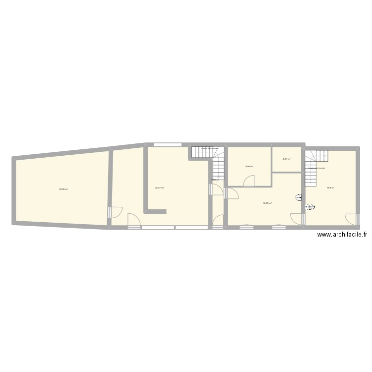 renault. Plan de 7 pièces et 125 m2