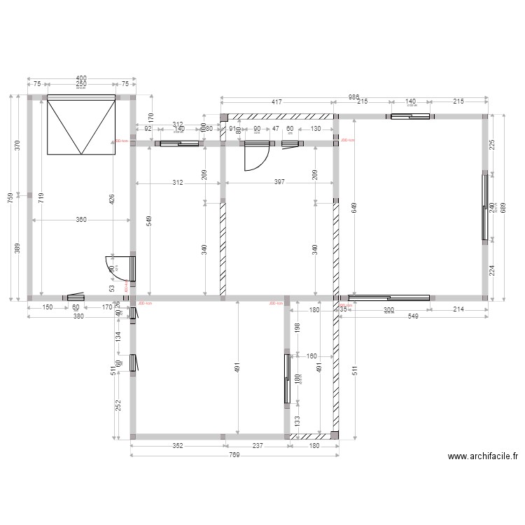 MASTROVINCENZO VS RDC. Plan de 7 pièces et 137 m2