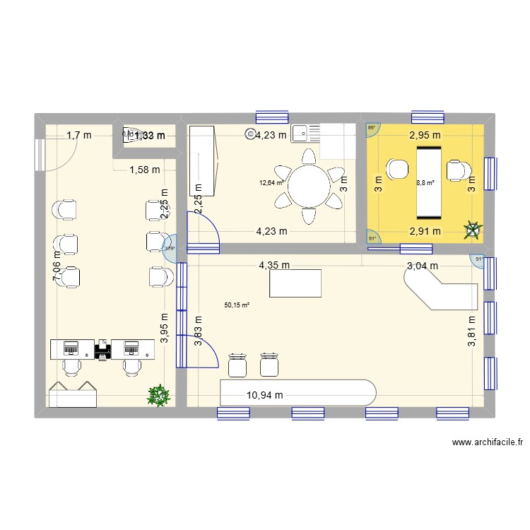 cab. Plan de 4 pièces et 72 m2