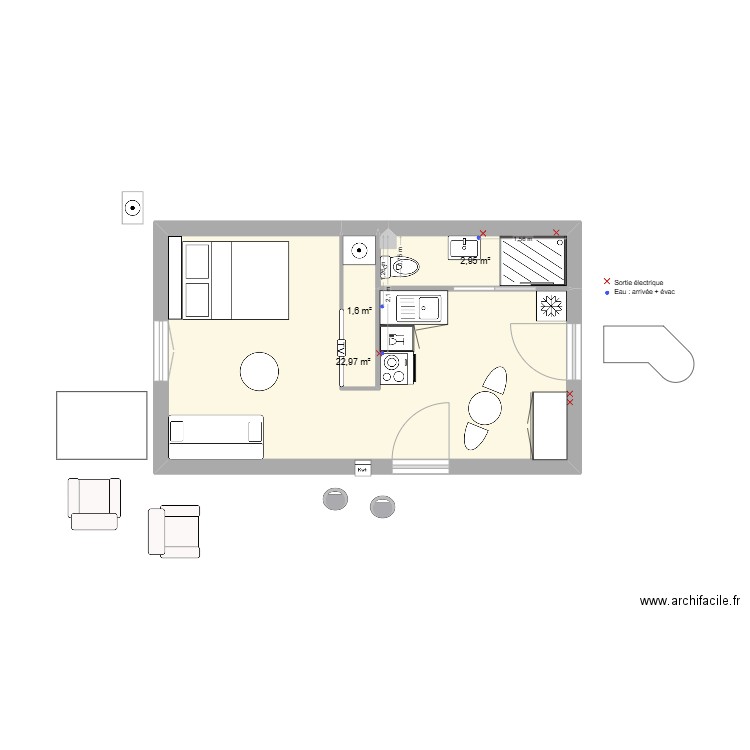 Sépastopol aménagé. Plan de 3 pièces et 28 m2