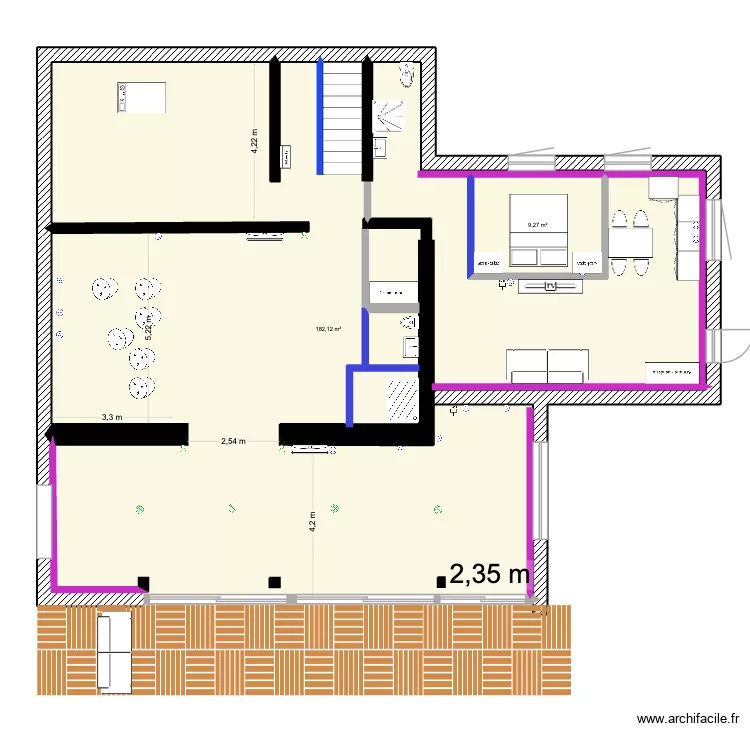 rdj. Plan de 2  et 204 m²