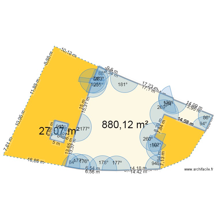 cadaste avec cotation. Plan de 2 pièces et 907 m2